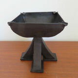 "Brutalist" ashtray quadripod in raw steel 70s