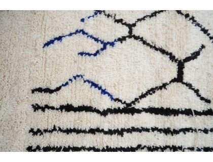 Colorful Berber carpet 263x152cm