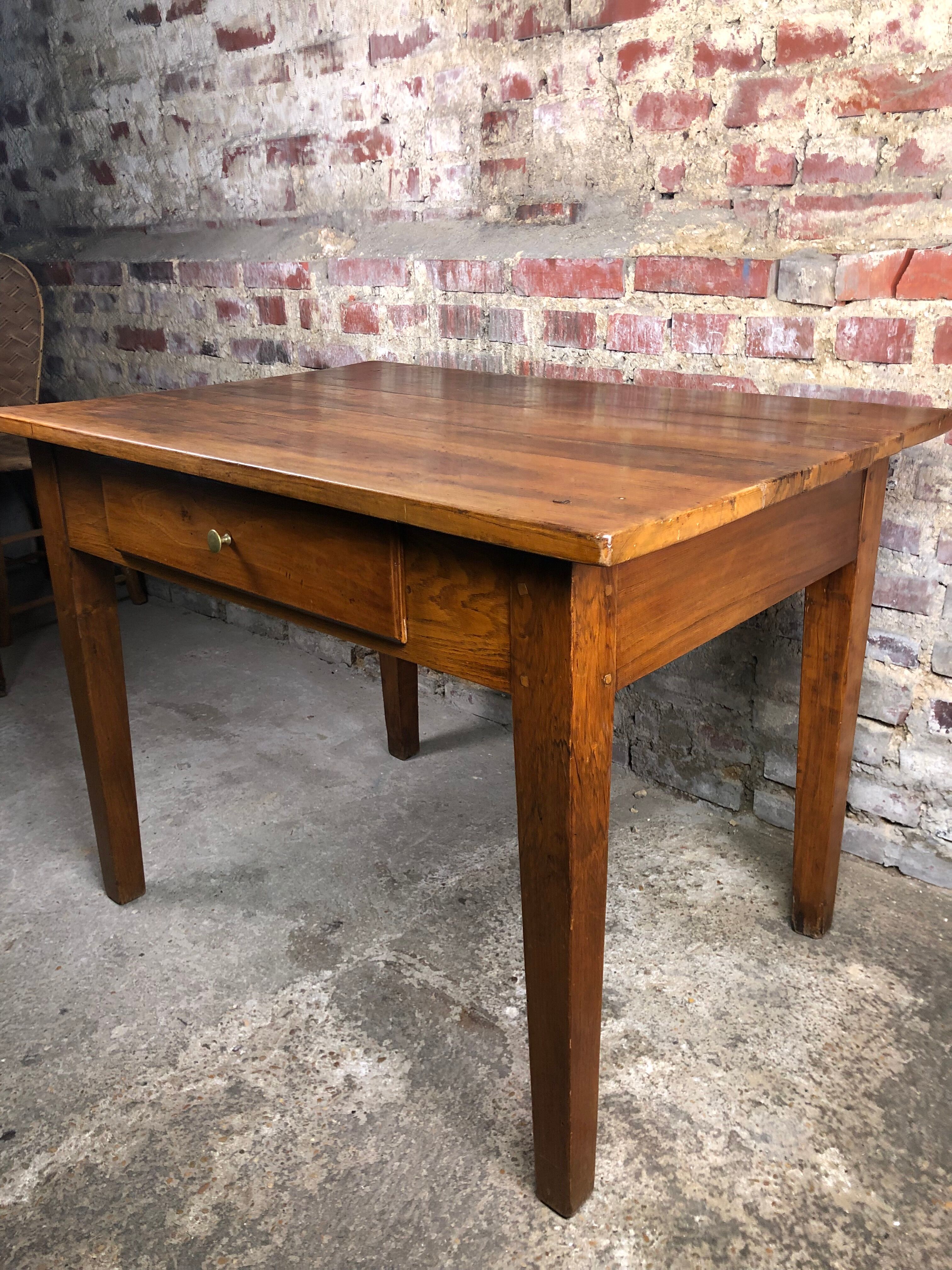 1900s walnut farmhouse/desk table