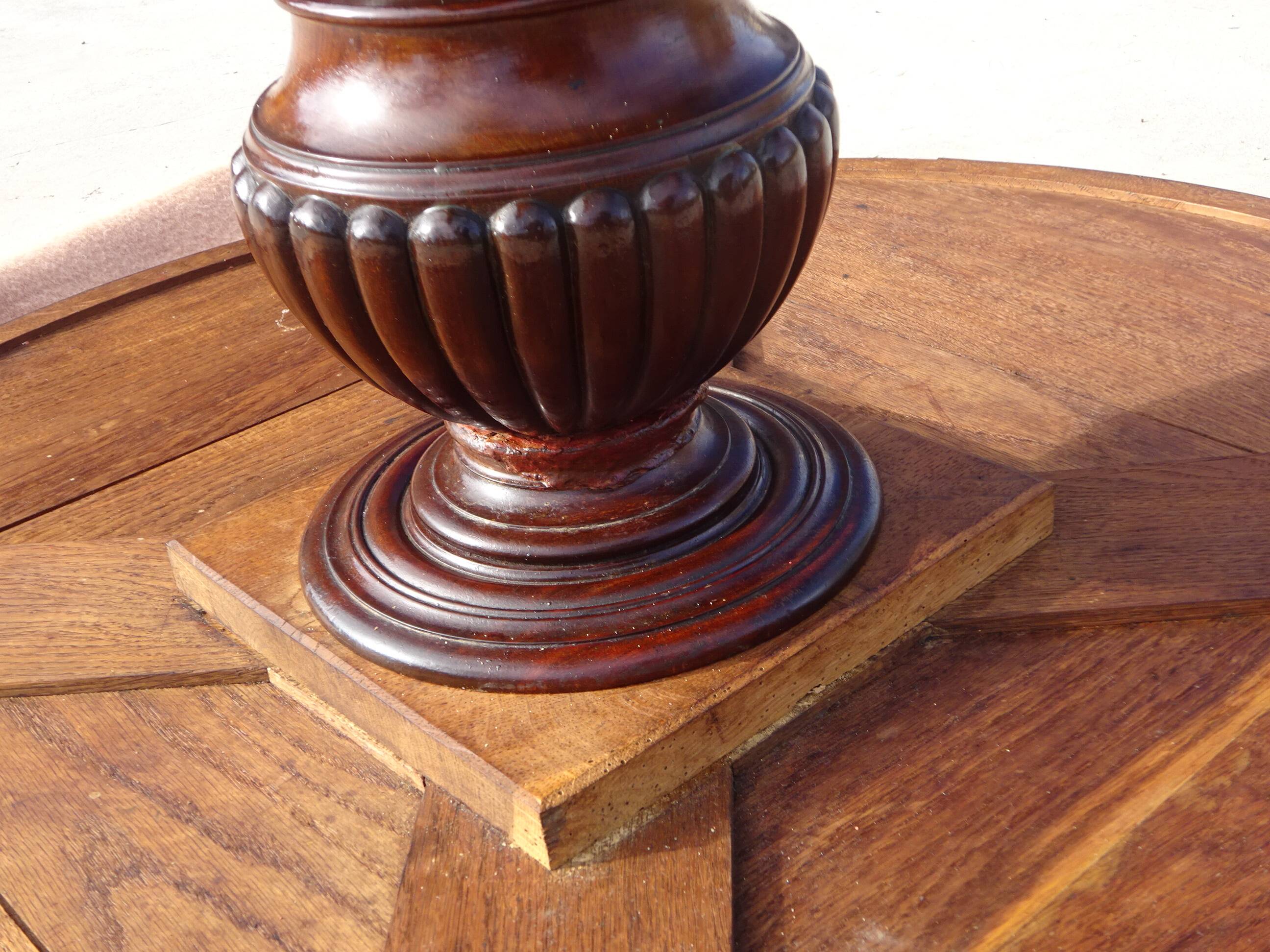 Empire guéridon, rotating marble top