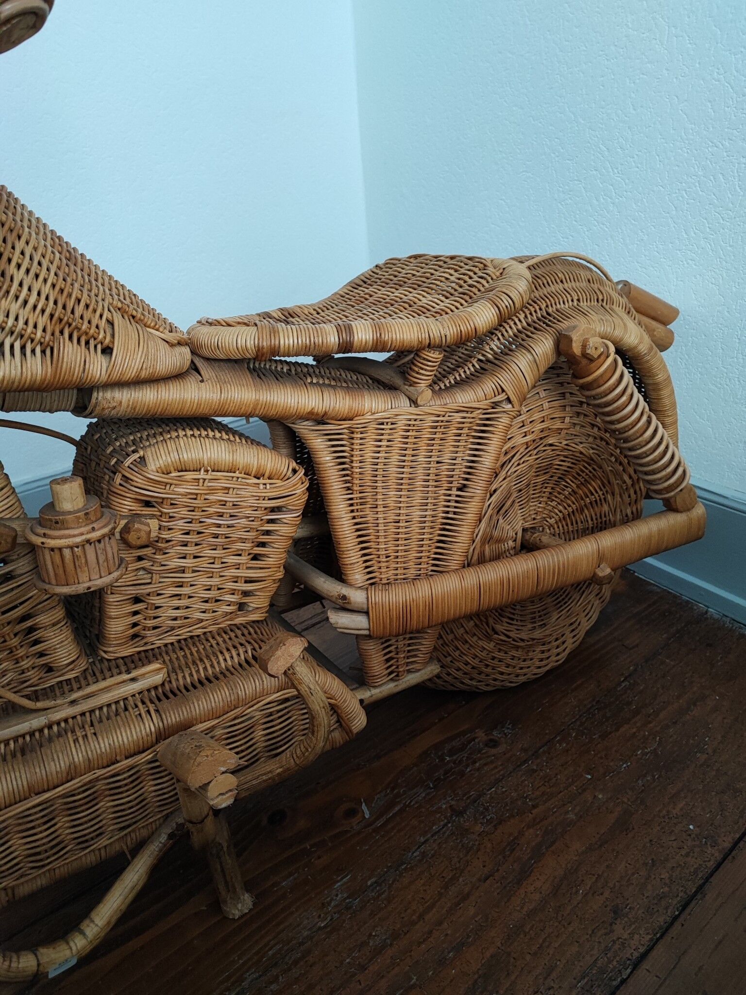 Rattan motorcycle Harley Davidson rattan