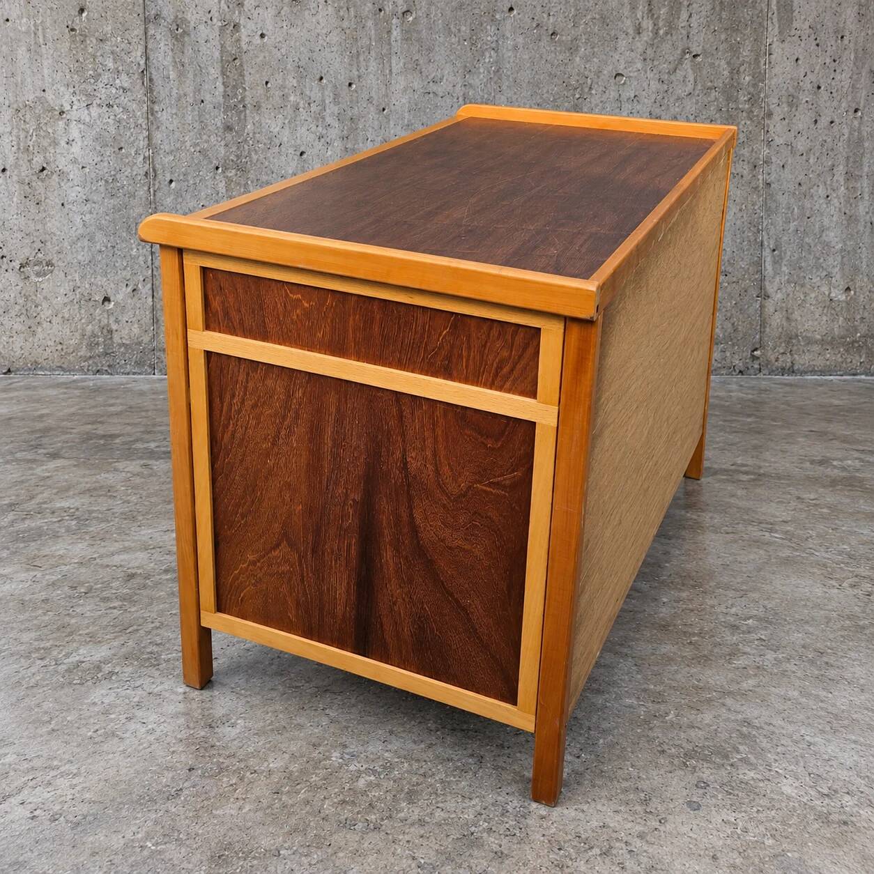 Wood combination sideboard / side board / dresser / 2 x drawer / 1970s