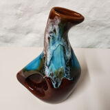 Zoomorphic sandstone vase