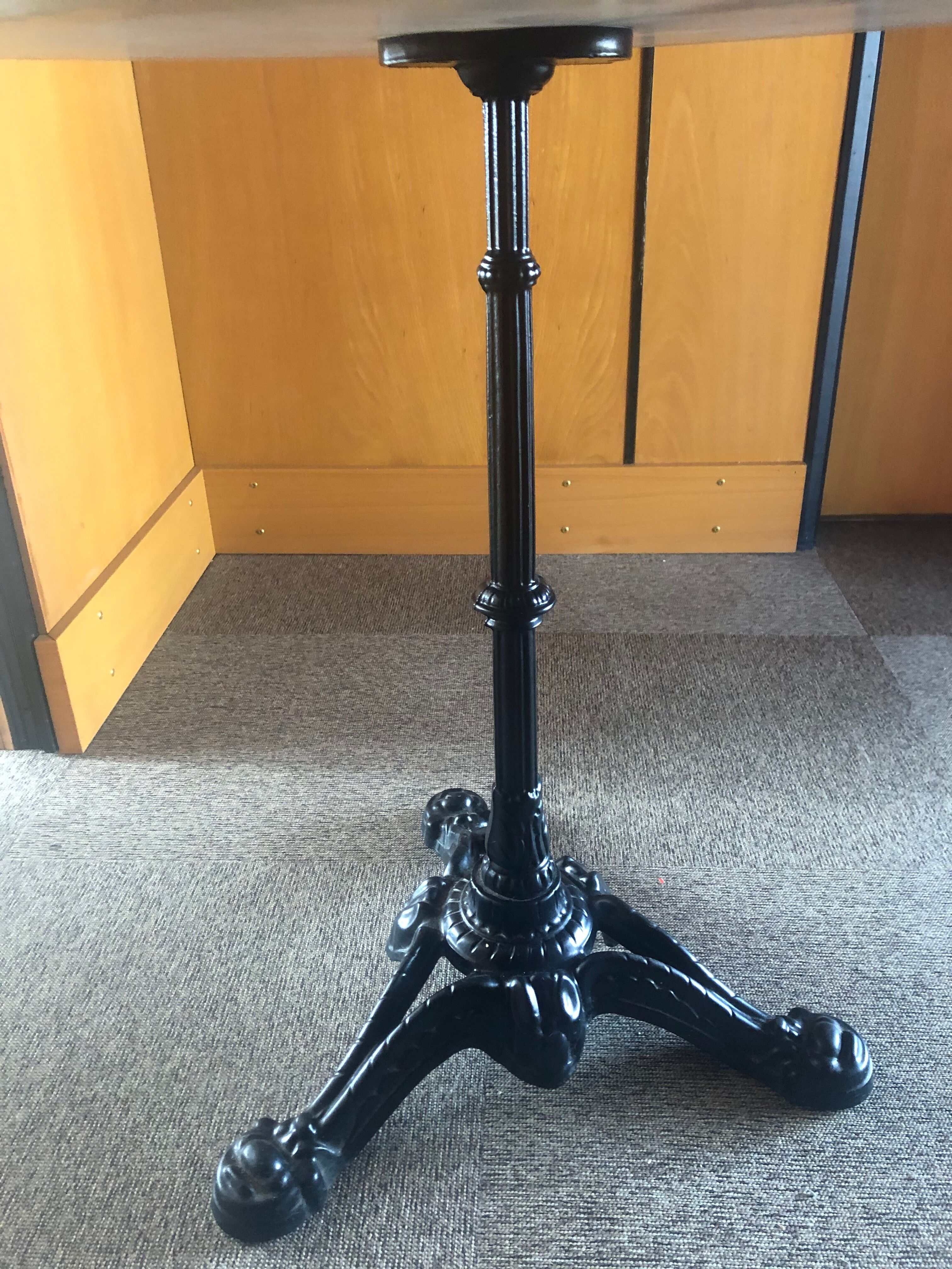 Marble bistro roundtable