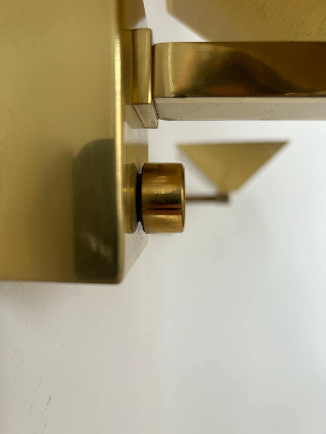 Pair of vintage wall lights, brass, Italy 1970