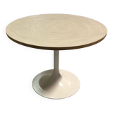 Tulip table