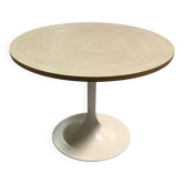 Table tulipe