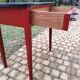 Table d'appoint.