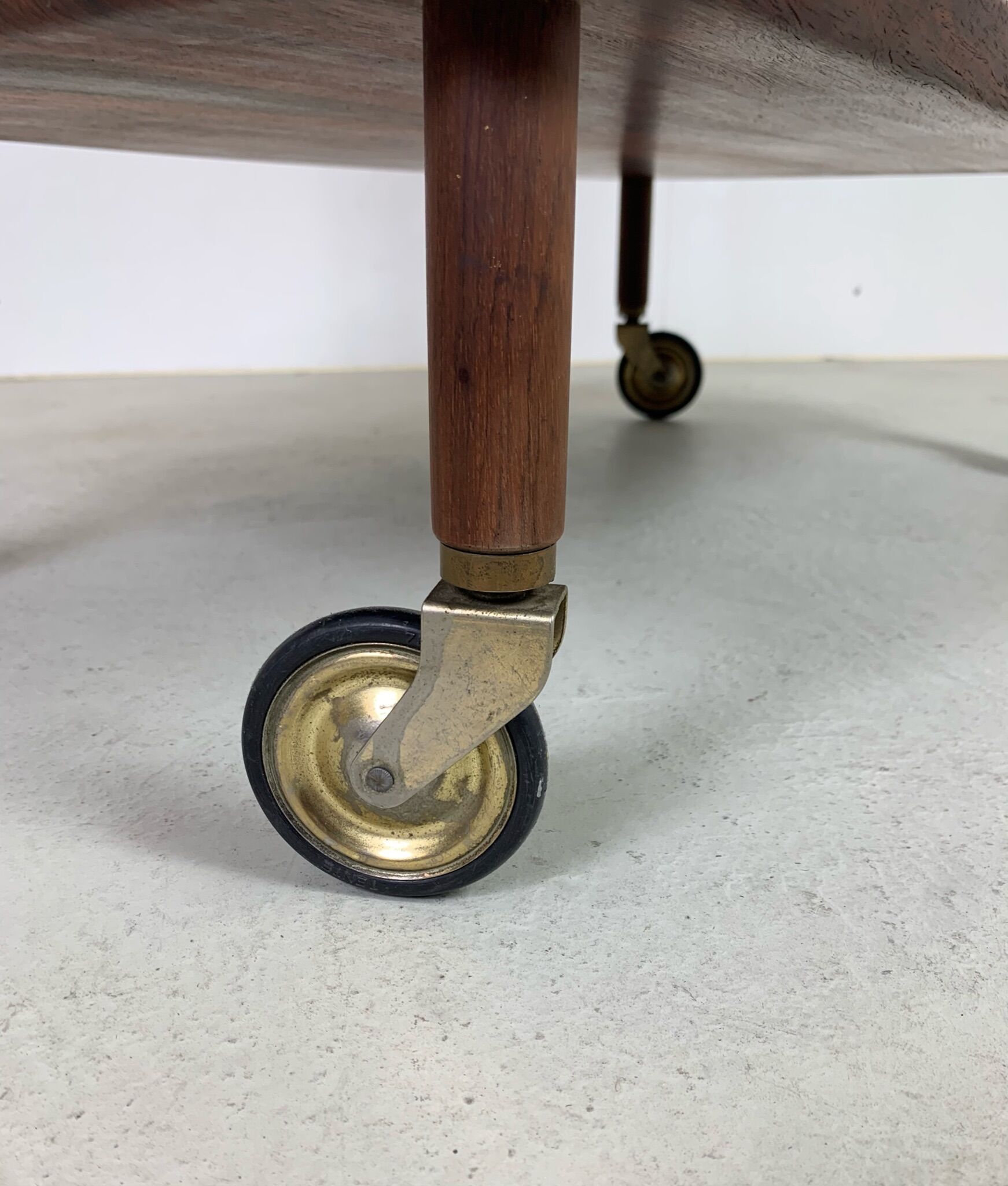 Danish midcentury serving trolley in palisander by poul hundevad, 1960s