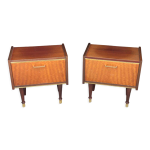 Ensemble de 2 tables