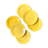 12 yellow earthenware dinner plates