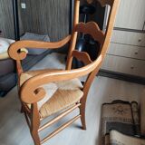 Armchair in wood and straw