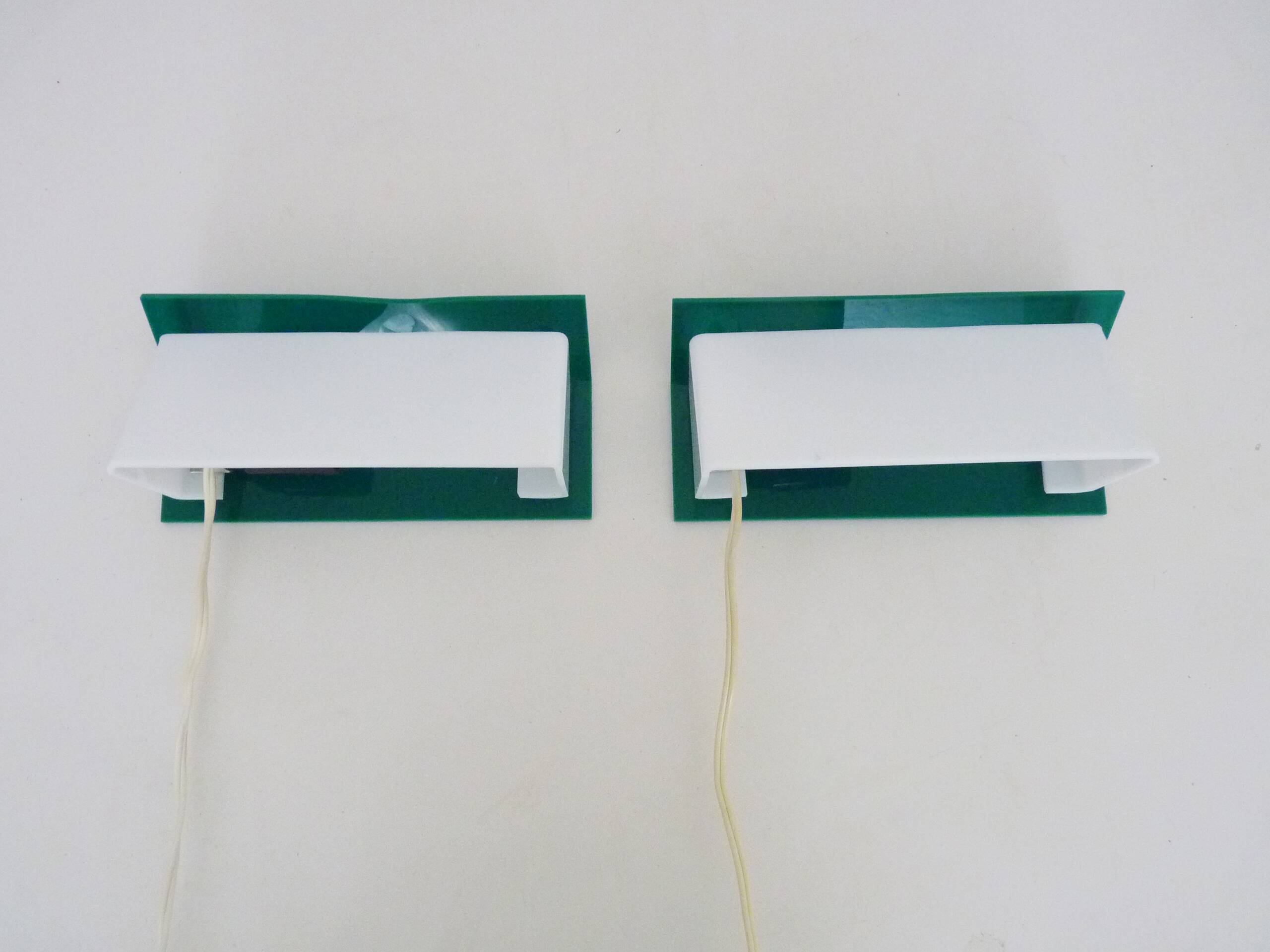 Pair of wall sconces with Scandinavian green and white shutters. 1980s.