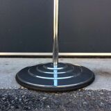 Chrome metal lamppost