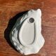 Lot of 2 oyster-shaped bowls.