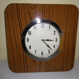 Electric wall clock in formica - 1950s
