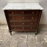 Petite commode en acajou de style Louis XVI, d’époque XXeme