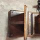 Téléphone décoratif en bois et laiton