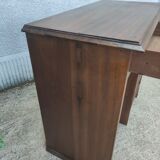 Children's desk