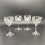 Aperitif glasses with chiseled flower patterns