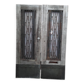 Portes doubles en bois antiques | Portes d'entrée en fer forgé et verre à bulles
