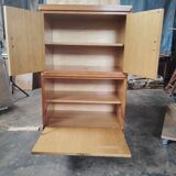 Vintage storage unit with compass legs