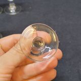 6 anciens verres a liqueur en verre taillé modèle mirabeau