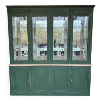 Pharmacy display case