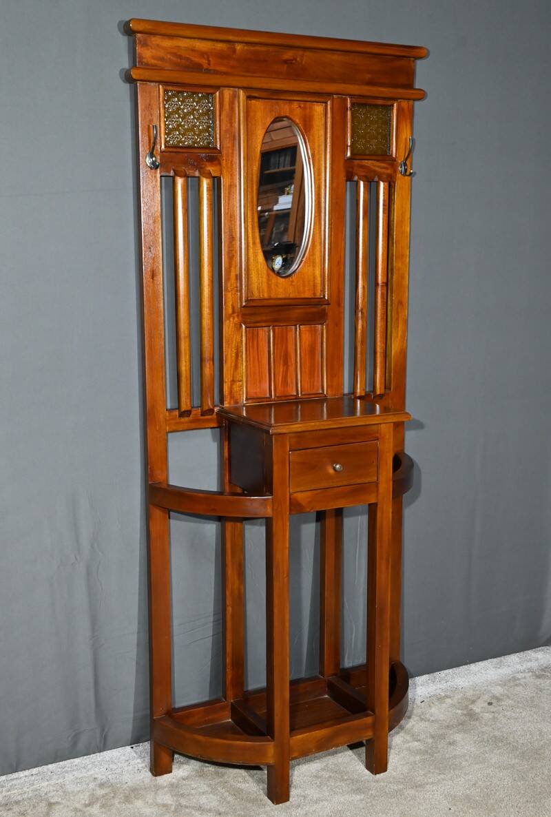 Mahogany Cloakroom, Art Deco Period – 1930