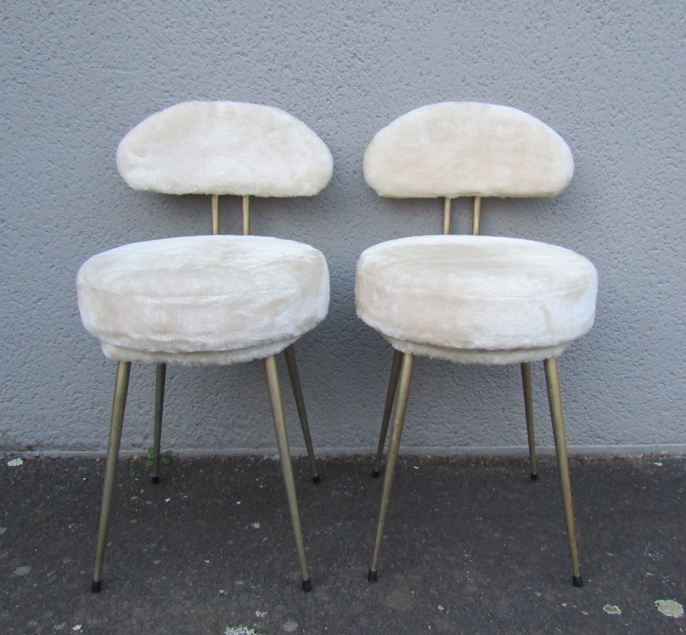 Set of 2 Pelfran vintage ivory fur chairs