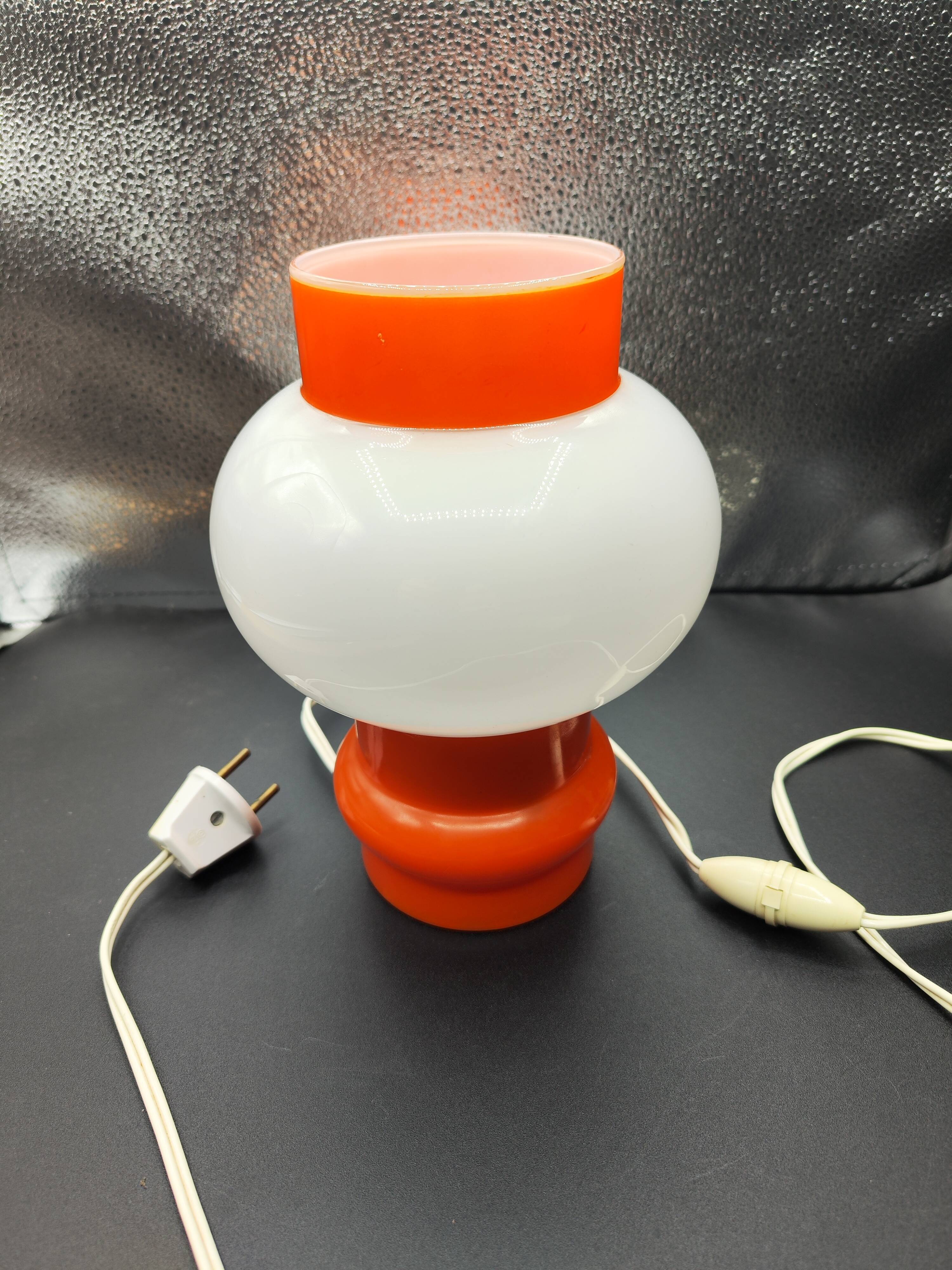 Table lamp space age opalescent glass