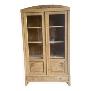 Armoire vitrine