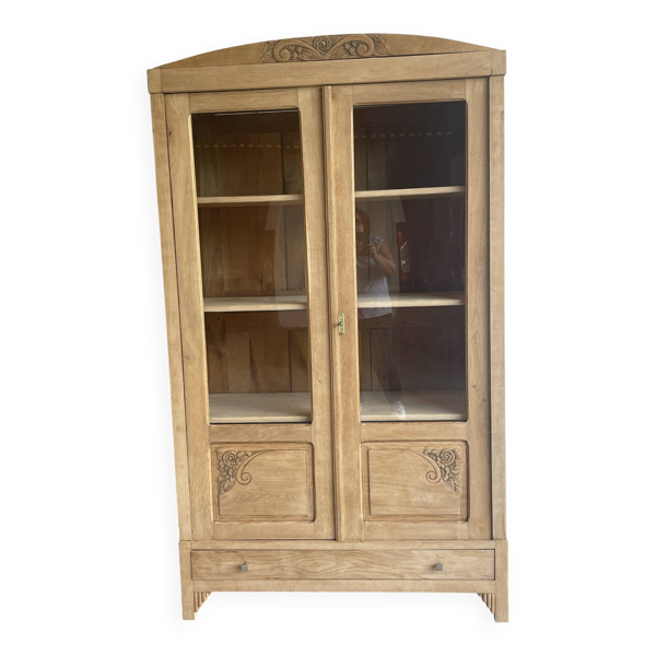Armoire vitrine