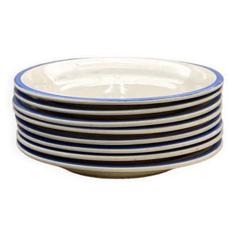 Lot Assiettes en grès moucheté