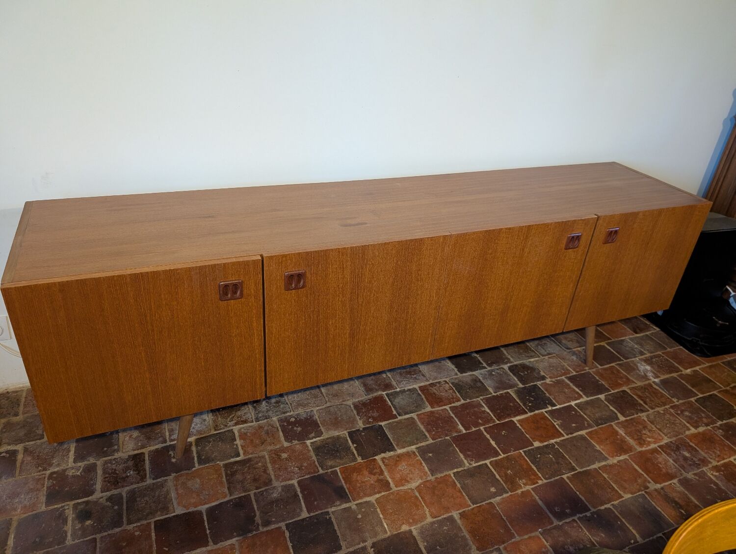 Scandinavian enfilade