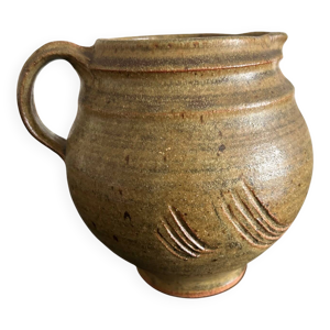 pichet en grés signe