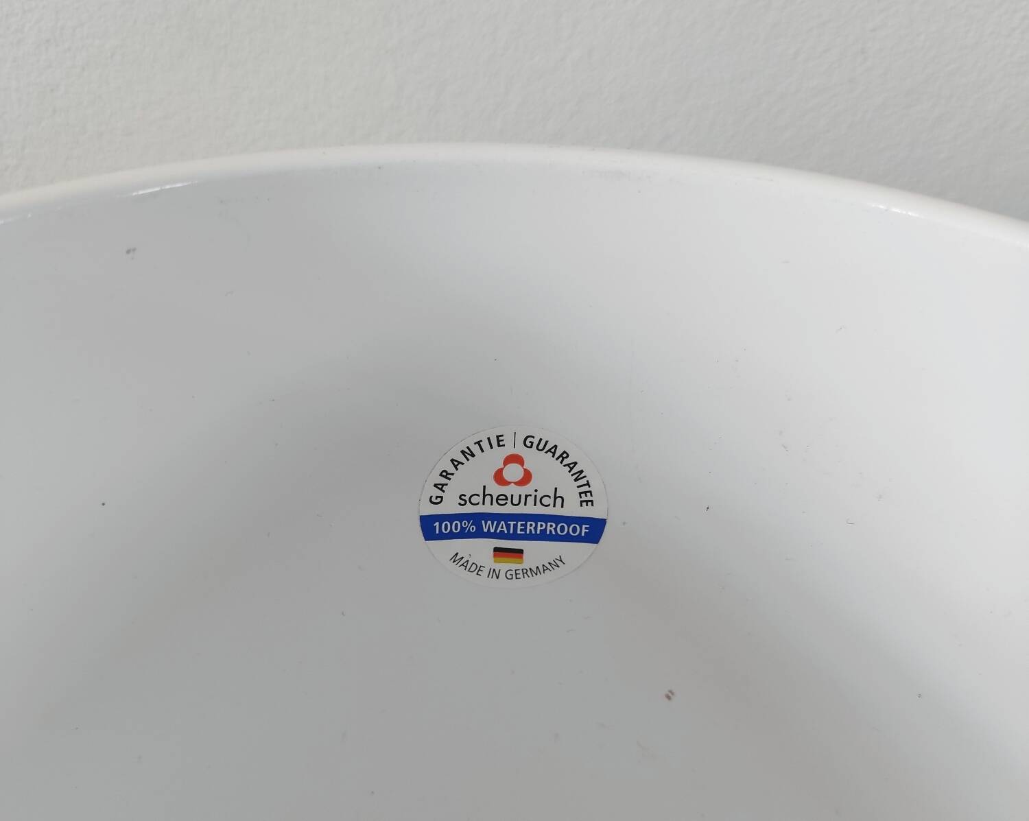 Cache-pot vintage blanc émaillé – Scheurich "Alaska"
