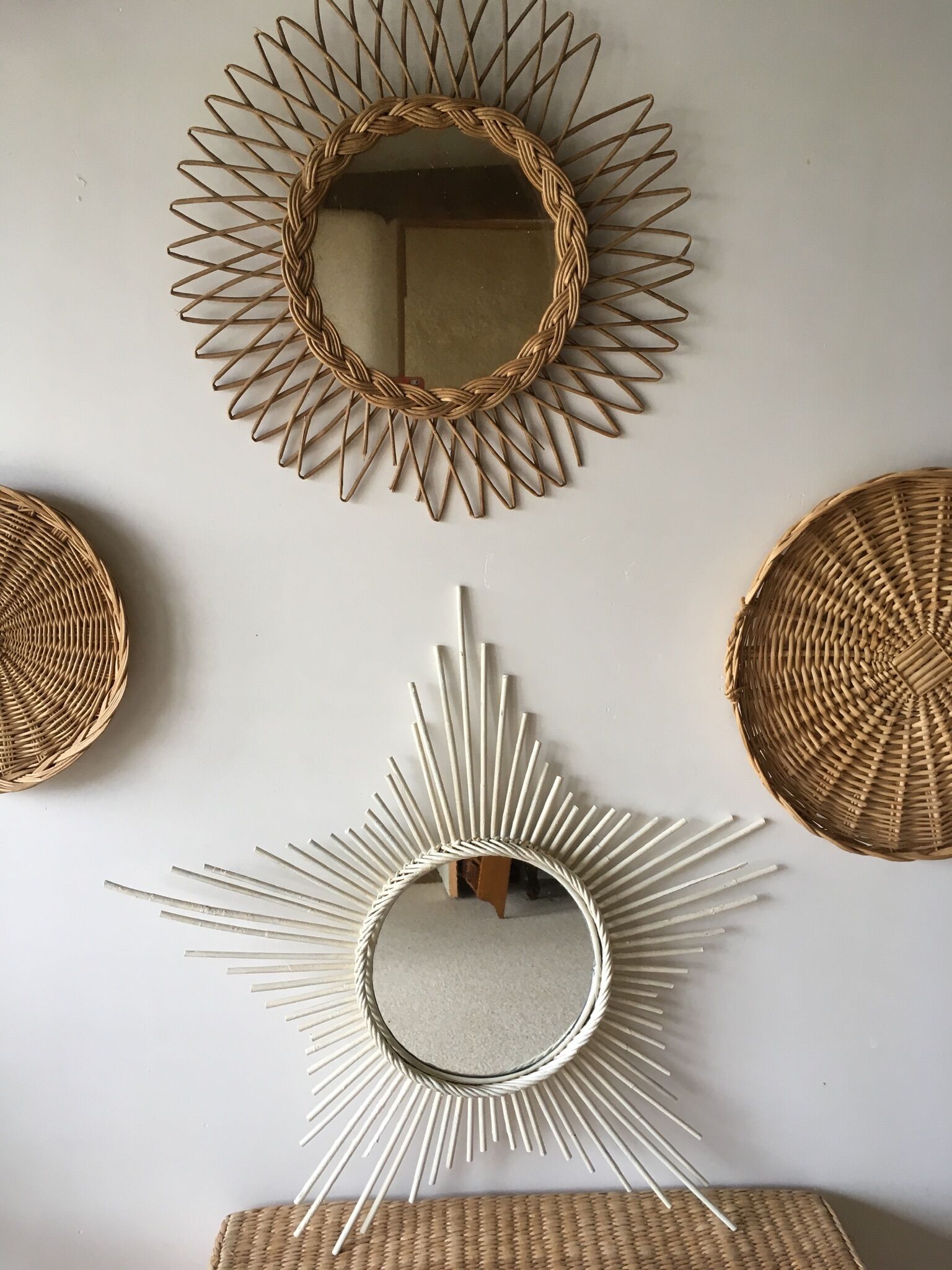 Sun vintage 70 cm braided rattan mirror