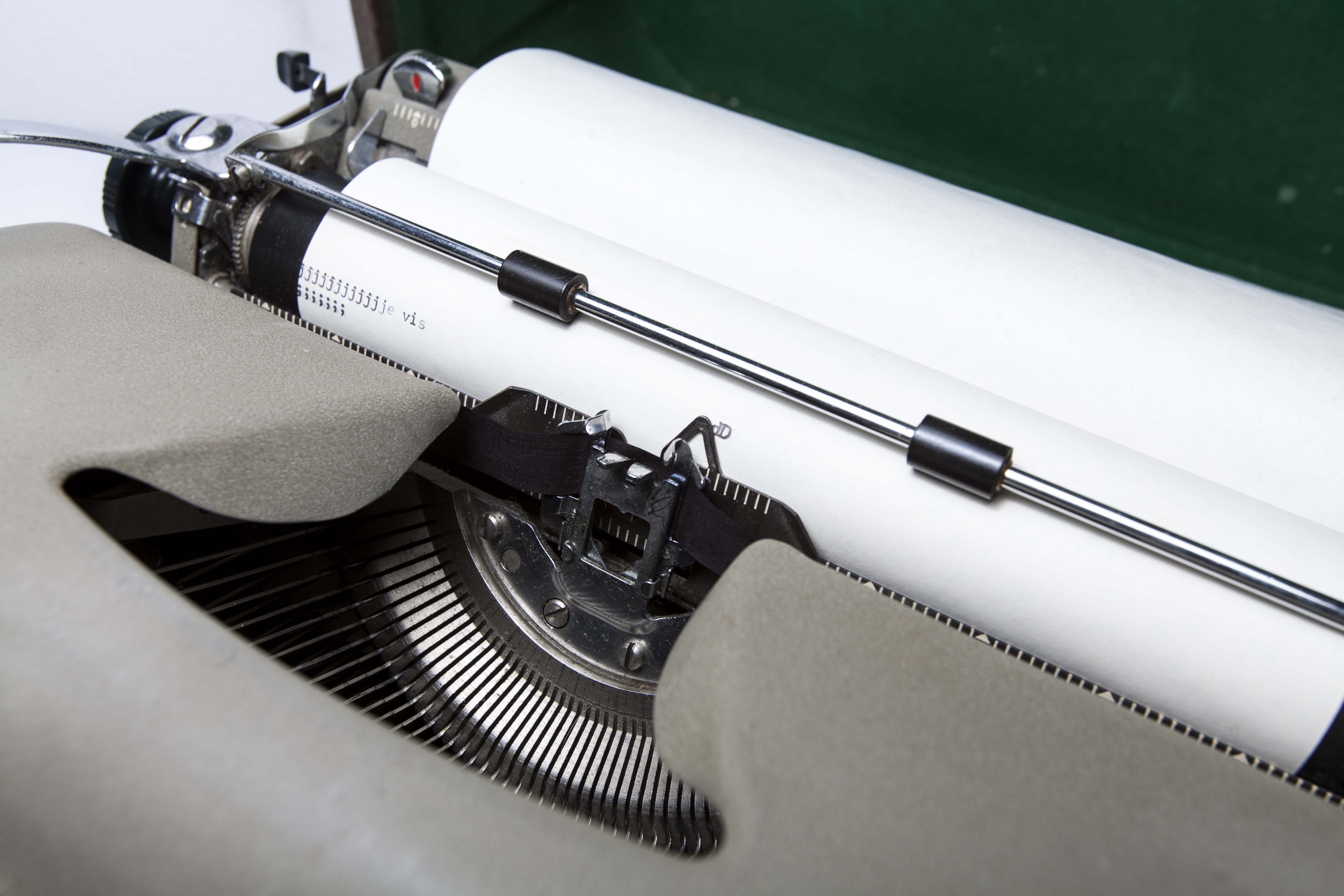 Typewriter remington Quiet Riter Miracle tab