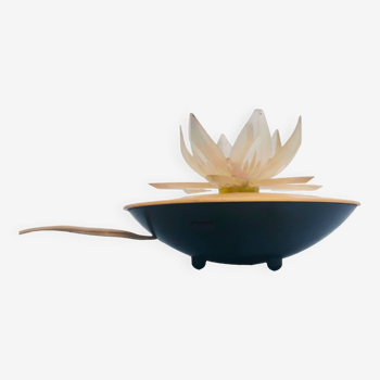 Small Eastern European plastic Water Lily Lotus night light lamp