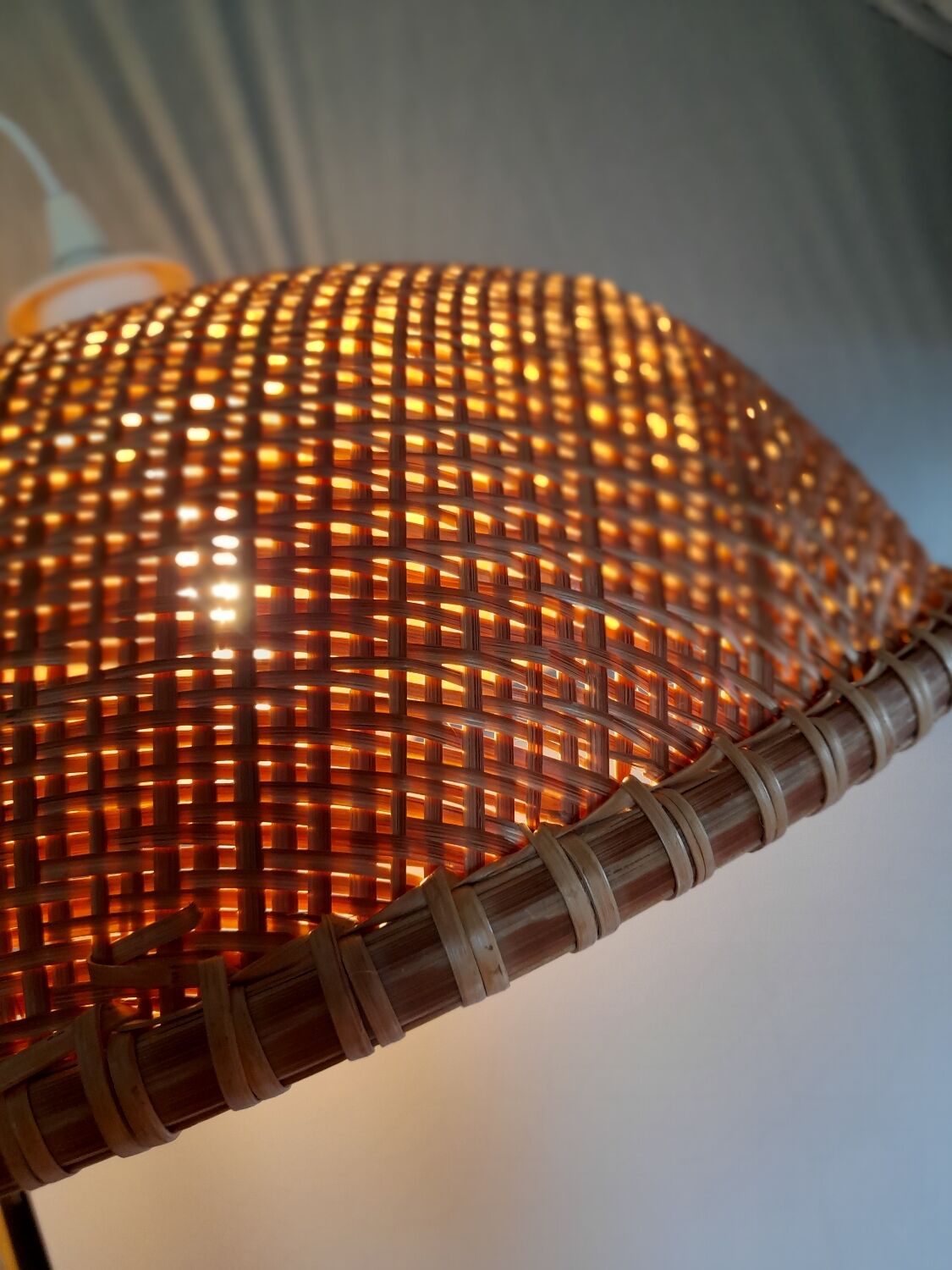 Natural rattan fiber vintage pendant lamp