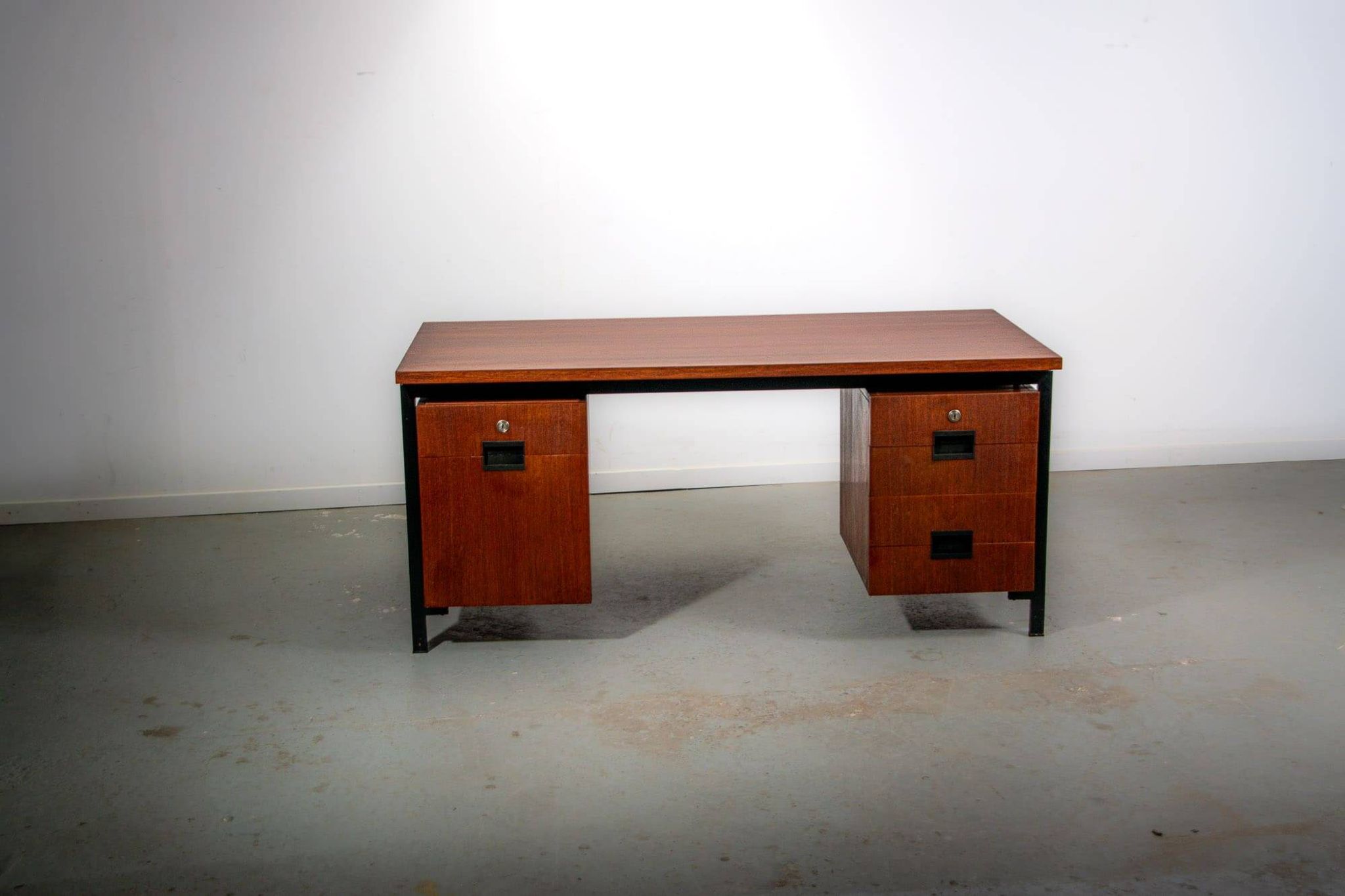 Japan Series EU02 desk by Cees Braakman for Pastoe