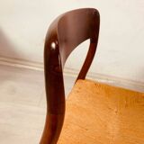 Moller 75 chairs