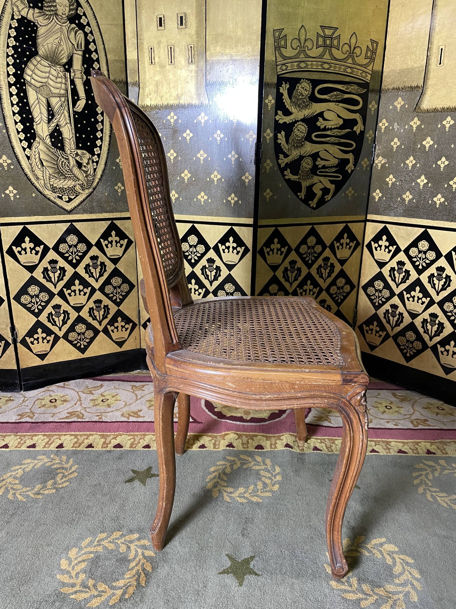 Suite of 6 Louis XV style chairs in canning