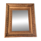 Miroir époque Restauration en bois doré à la feuille