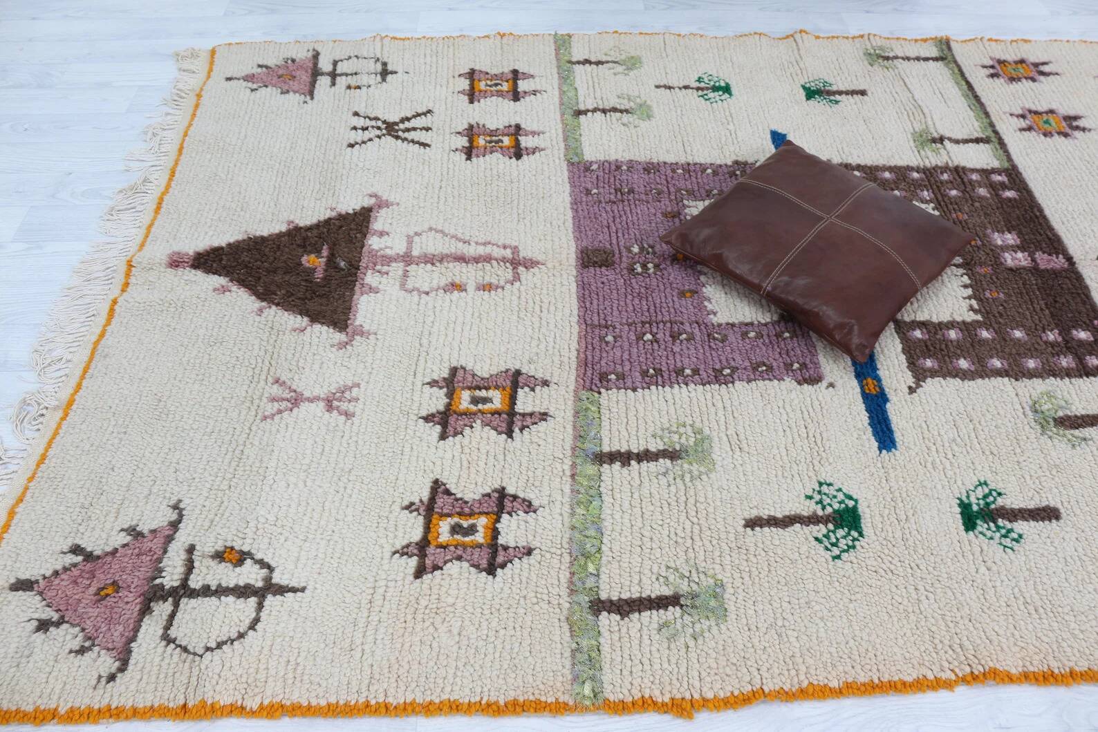 Berber rug, moroccan rugs and crafts 243 x 146 cm