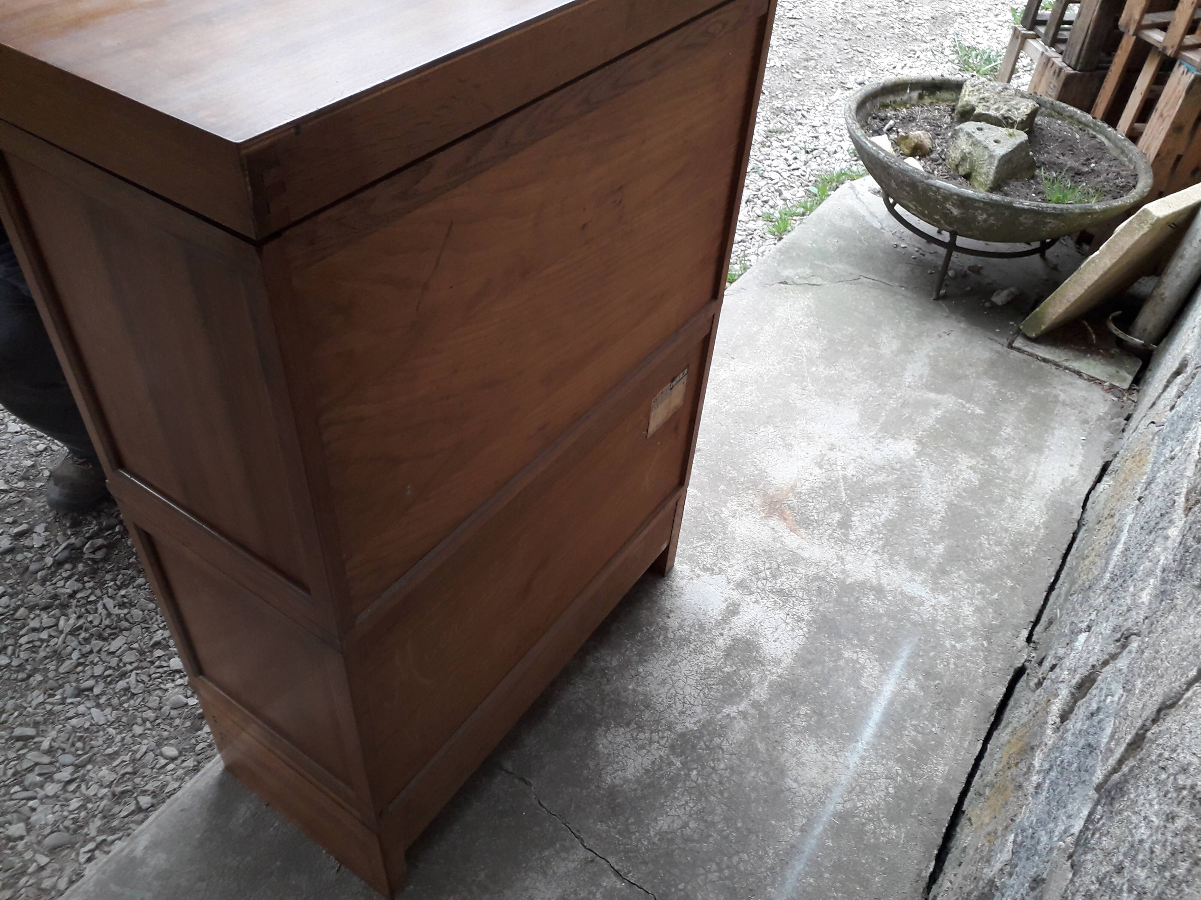 MD storage furniture