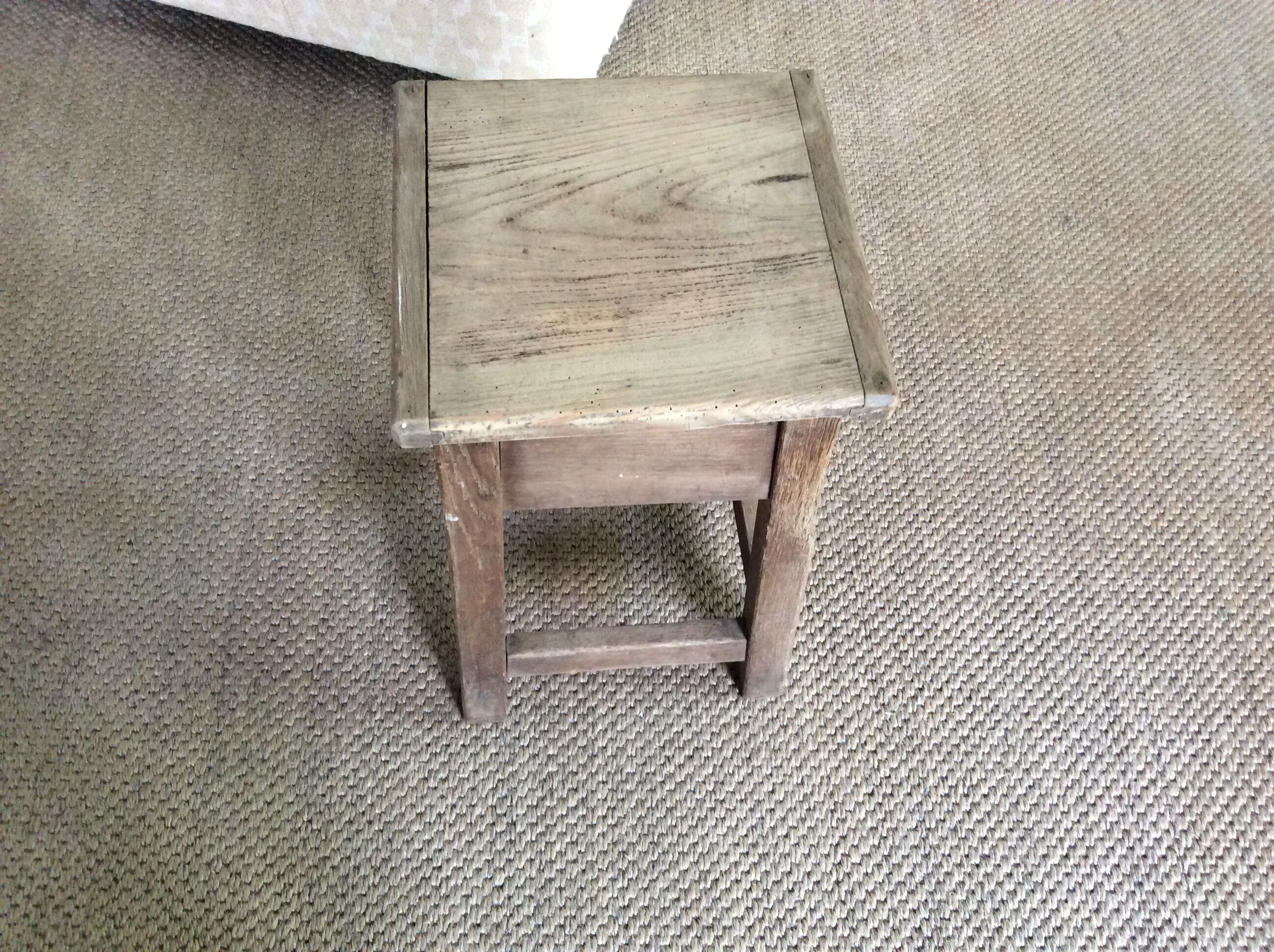 Workshop stool