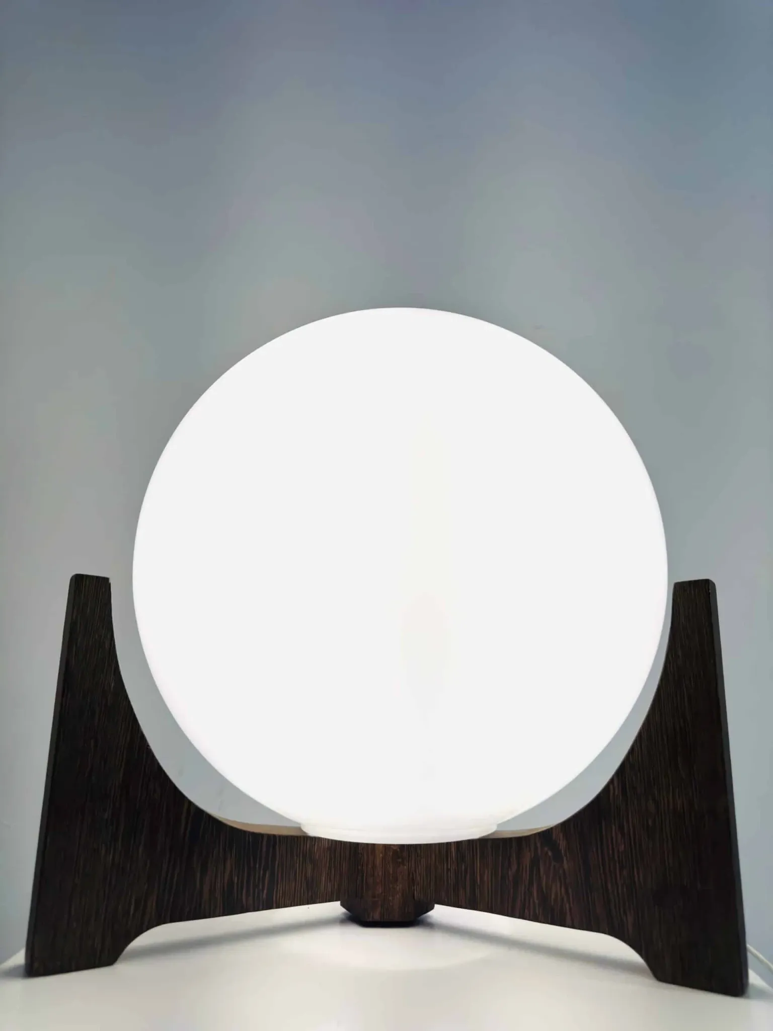 D-2022 Hokusai Table Lamp By Raak Amsterdam, 1960S
