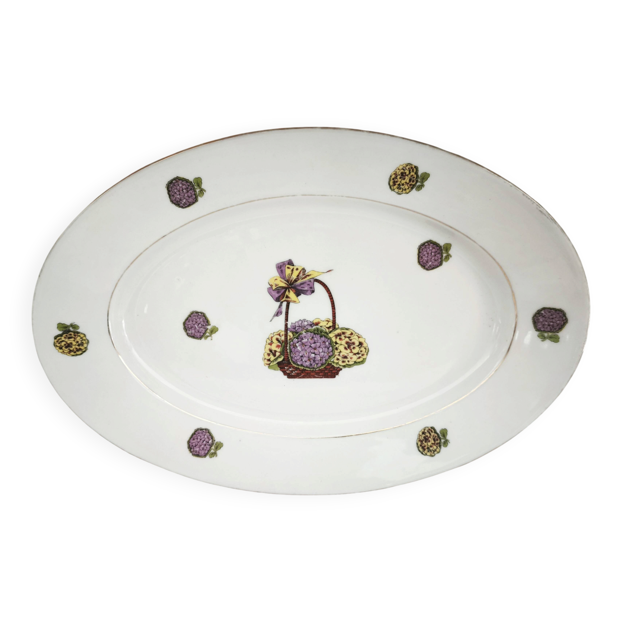 Plat ovale en porcelaine de Limoges décor panier d'hortensias